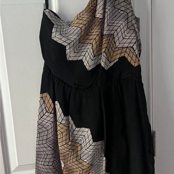 BCBG MaxAzira One Shoulder Dress - Picture 4 of 11